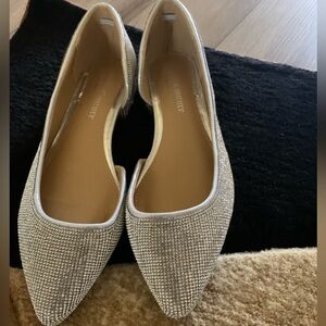 Beautiful dressy Juicy Couture flat shoes for weddings cocktail parties etc.